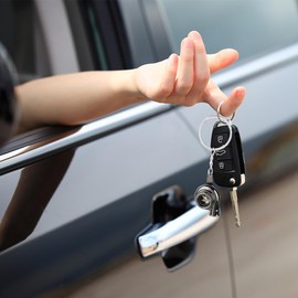 LightBeacon Pack of 5 Car Parts Key Chain, Metal Car Motorcycle Keychain, Turbocharger Keychain, Gear Lever Key Chain for Boys, Birthday Gift, Creative Car Styling, black