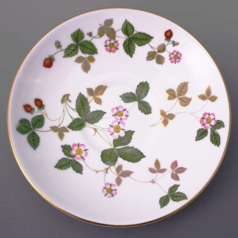 Wedgwood 1053287 Wild Strawberry Cup & Saucer (Peony) Wedding Gift