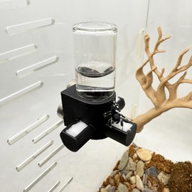 Jumping Spider Water Dispenser, Magnetic Hanging Feeder,Suitable for Jumping Spiders,Tarantulas, Praying Mantises,Arboreal Animals, and Other Small Animal Enclosure Accessories (Black, 10ML)