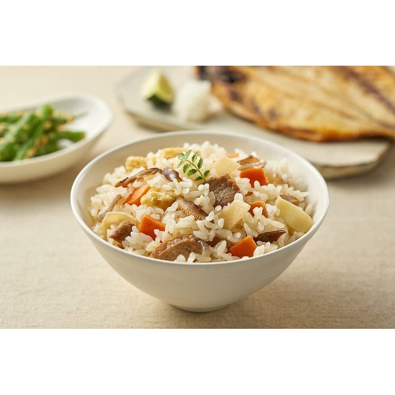 Yamamori Salt Reduced Chicken Gomoku Kamameshinomoto, 4.9 oz (140 g)