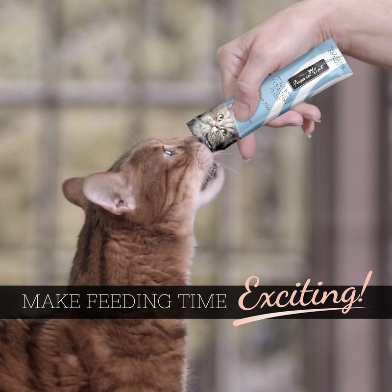 Fussie Cat Tuna with Ocean Fish Puree, lickable cat Treats,