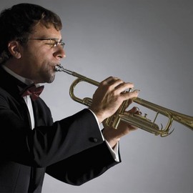 Silver Trumpet Mouthpiece 3C Trumpet Mouthpiece with Box Cleaning Cloth Compatible with Yamaha Bach Conn King Musical Instruments for Beginners and Professional Players （3C silver）