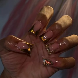 LYMCY Press on Nails, Gold Rhinestone Duckbill Medium False Nail, Artificial Nails for Women and Girls -24 pcs