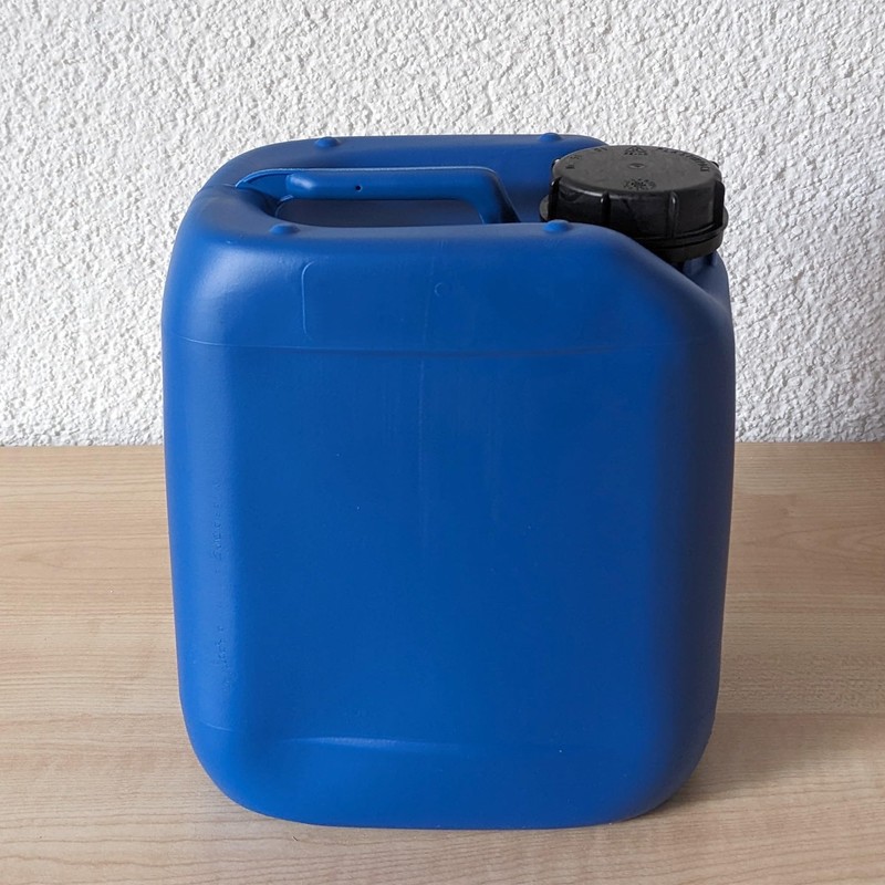 plasteo® 10 x 5 Litre Canister with Safety Lock (DIN