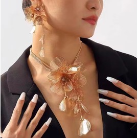 Jerollin Exaggerated Three-dimensional Metal Flower Pendant Necklace Earrings Jewelry Set Gold