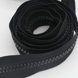 Leekayer #10 Large Plastic Zipper by The Yard Bulk 10 Yards with 10pcs Long Sliders for DIY Sewing Tailor Crafts Bags Tents Black (10 Yards)