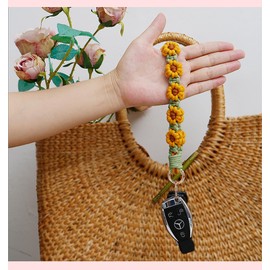 CHUQING Keyring Woman Macrame Handmade Bracelet Tassel Anyards for Keys, Car Keys, kc02-36