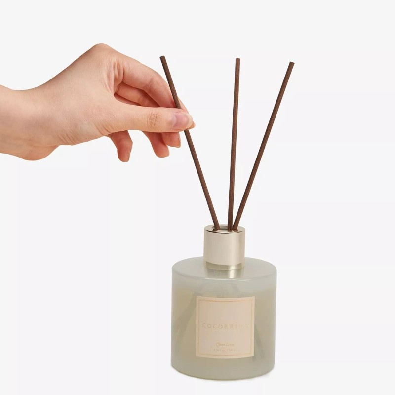 COCORRÍNA Reed Diffuser Set, 6.7 oz Clean Linen Scented Diffuser
