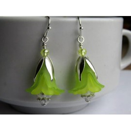 Bad Apple Designs Ladies Green Flower Acrylic Silver Dangle Earrings, Floral Fashion, Handmade