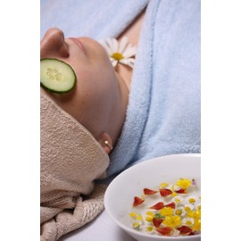 Dr. Spiller Celltresor Penta Hyaluronic Serum | Moisturising | Highly Concentrated Hyaluronic Acid | Relax & Repair Oligopeptides for Relaxed Face Muscles | Less Wrinkles and Lines