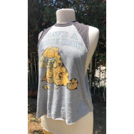 Forever Twenty one NWT Forever Twenty one Garfield Eating Happy face shirt T-Shirt Small Tank Top