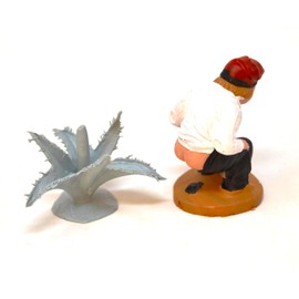 5 cm hidden nativity scene. find the Christmas figure. the man who poops. shitting statuette. nativity scene set, figures, jesus. 3 kings. scale models