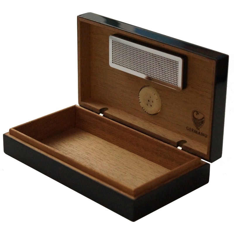 GERMANUS Mini Humidor Black with Cedar Wood Including Humidor Breviary