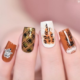 24 PCS Press on Nails Long Square Snowflake Hibernating Small Animals Designs Winter Fake Nails Artificial Nude Full Cover Glue on False Nails Glossy Stick on Acrylic Nails for Women