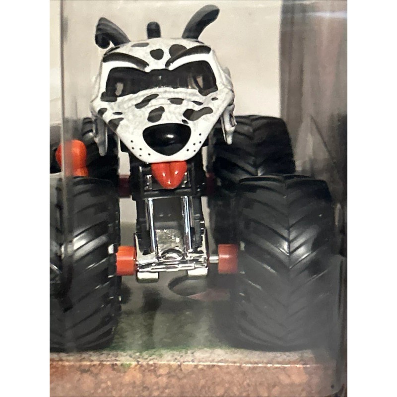 Spin Master New 2021 Spin Master MONSTER JAM Monster Mutt