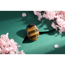 YATOJUZI Tiger Eye Black Obsidian Healing Crystals Set Hand Carved Polished Oval Gemstones Couples Gifts for Mom Pocket Natural Stones Meditation Reiki Energy 2PCS for Anxiety Therapy