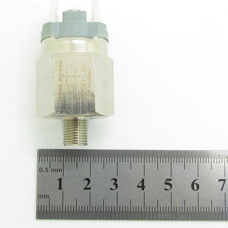 Stainless Steel 1/8 Inches Pneumatic Adjustable Pump Pressure Switch QPM11-NO