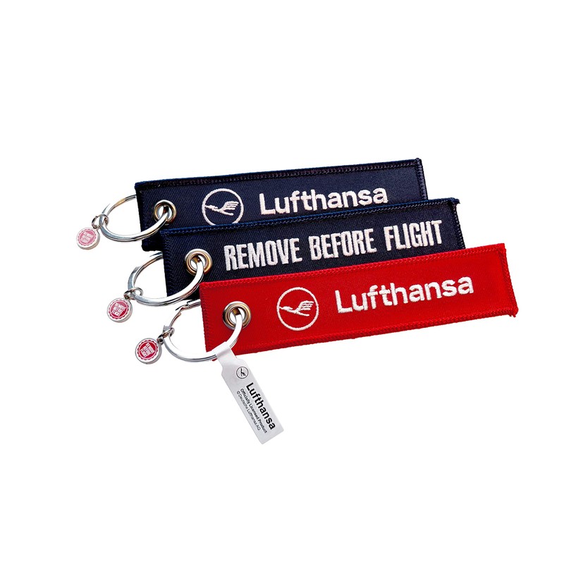 Lufthansa Keyring Airbus A350/Remove Before Flight Set of 3 Red
