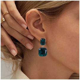 Aneneiceera Vintage Emerald Square Earrings Green Emerald Drop Earrings Geometric Emerald Earrings Luxury Wedding Green Crystal Stud Earrings Jewelry for Women and Girls