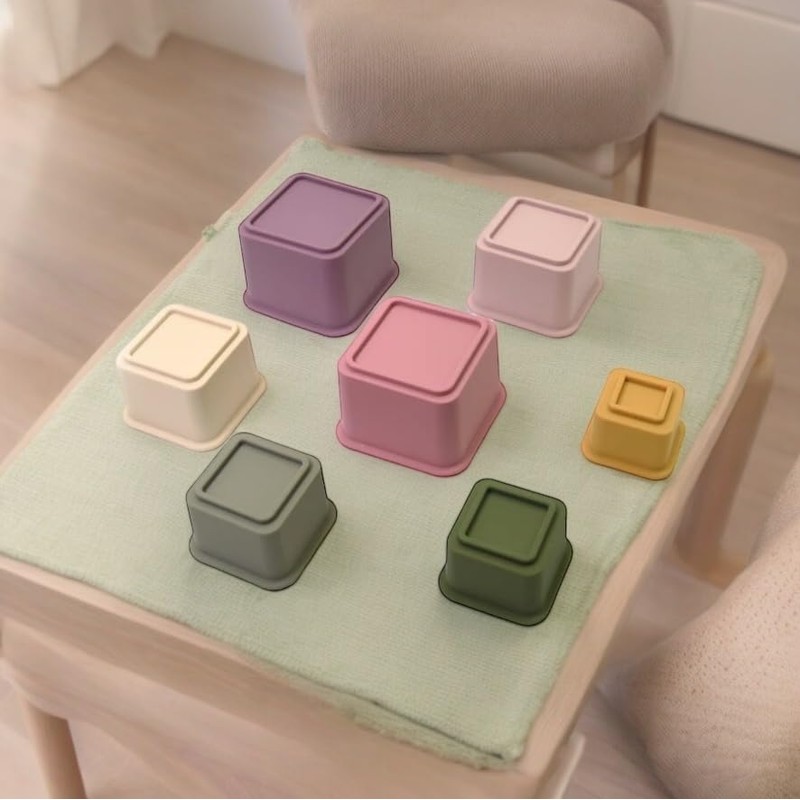 Kinderoo Silicone Stacking Nesting Cups, Square