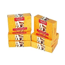 Vaadi Herbals Divine Sandal Soaps with Saffron & Turmeric - Pack of 5 (75 g)