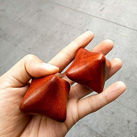 SUPVOX 2pcs Thai Traditional Reflexology Wooden Hand Massage Balls