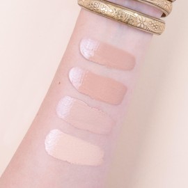 LEPO | Foundation mit Lifting-Effekt Nr. 31 mit Centella Asiatica Extrakt und Vitamin E, für eine strahlende und straffe Haut