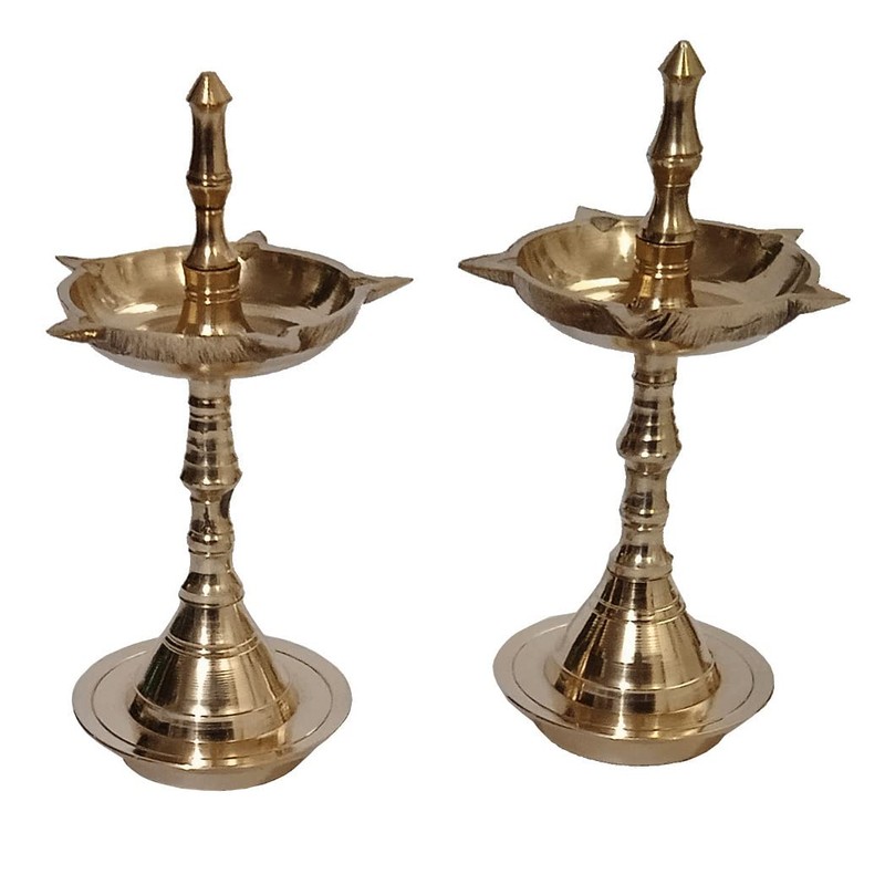 Purpledip Brass Column Diya (Set of 2): 5 Lights Mini