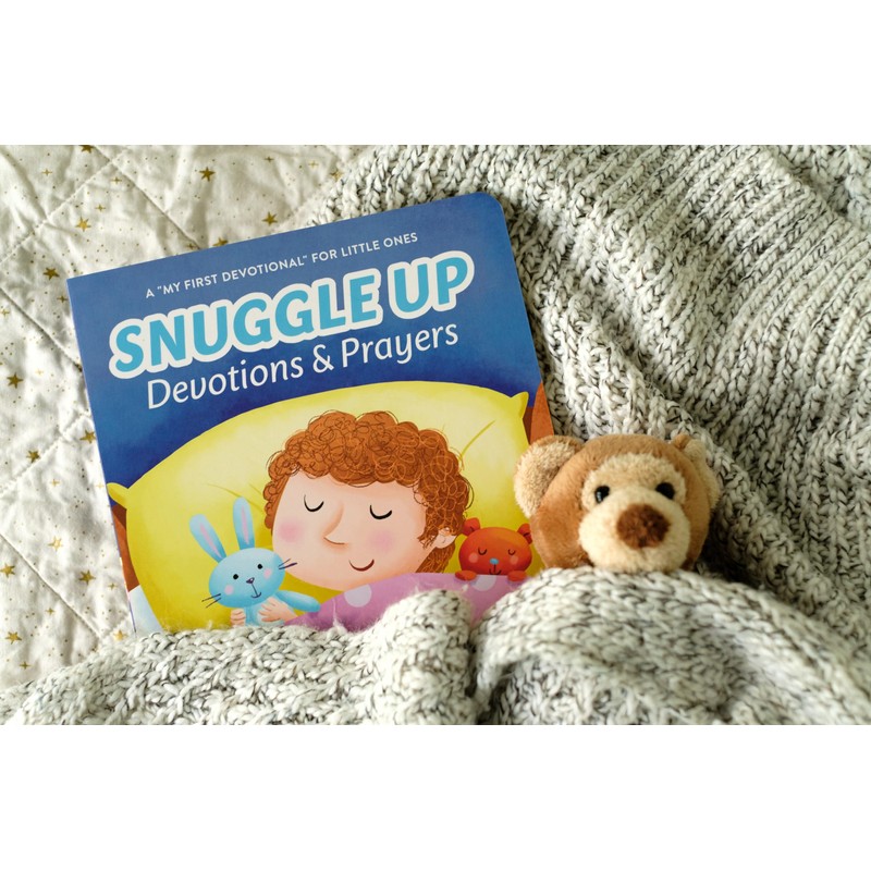 Snuggle Up Devotions & Prayers: My First Devotional for Little