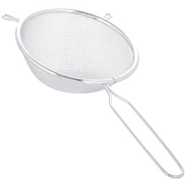 Chef Aid 20cm / 8 Inch long handled metal Sieve, Kitchen essential tool and ideal for straining, draining, washing and wide range of foods, with a fine mesh for ease of use