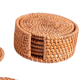 ROSSRORE Handwoven Natural Coasters Set - Boho Seashell & Rattan Heat Resistant Table Pad, Decorative Drink Mats for Home Bar Kitchen Trivets Set 6