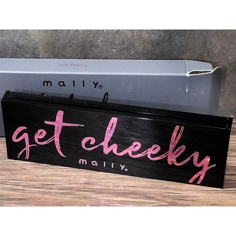 Mally Get Cheeky Brightening Trio Just Peachy ~ highlighter blush