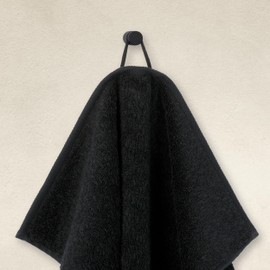 möve Brooklyn Plain Hand Towel with Herringbone Border 50 x 100 cm 85% Cotton / 10% Viscose from Bamboo Pulp / 5% Linen Black