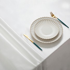 Counfeisly 1 Pack Rectangle Tablecloth Stain Resistant Wrinkle Free Silkly Soft Table Cloth, Satin Dining Table Cloths for Dining Room, Indoor and Outdoor Use, 60 x 84 Inches, Off White