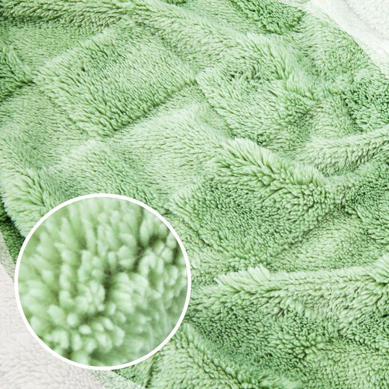 urnexttour Travel Pillow and Blanket Set Neck Pillows Soft Blankets