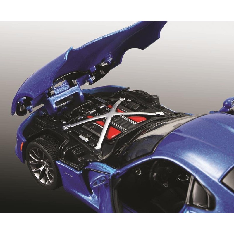 Maistro 1:24 2013 SRT Viper GTS Kit