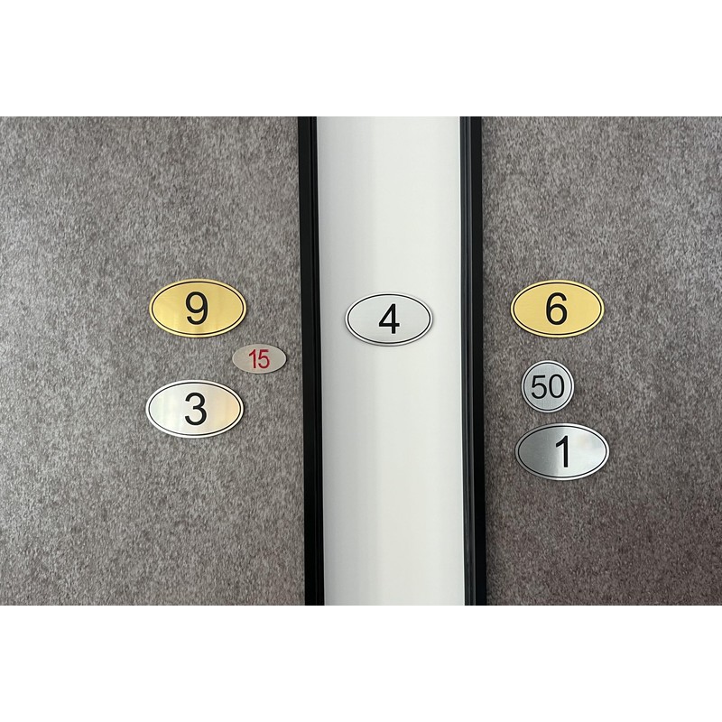 NanTun ABS Engraved 9cm x 5.5cm Oval Table Numbers Pubs