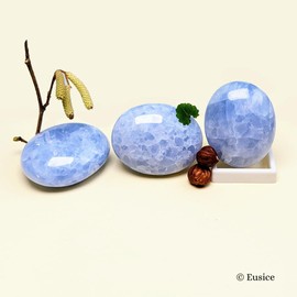 EUSICE - Blue Calcite Natural Stone, Healing Stone Relaxation and Anti-Stress, 100% Handmade & Handmade, Ethical & High-Quality Blue Calcite for Wellness, Meditation, Yoga and Collecting