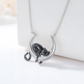 OUTANG Black Cat Moon Necklace Black Cat Pendant Necklace Gift for Women