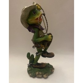 6” Tall Green Cowboy Frog Resin Figurine￼vintage collectable Statue