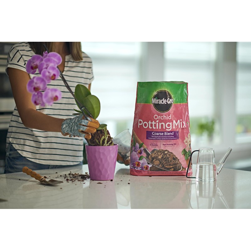 Miracle-Gro Orchid Potting Mix Coarse Blend, For Indoor or Outdoor