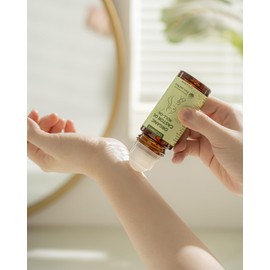 Leczhmyo Castor Oil Roll on for Belly, Face, Body, Under Eyes –Certified Organic, Cold Pressed, Hexane Free, Unrefined – Large Glass Bottle Pure Roller Ball Castor Oil to Moisturize Skin