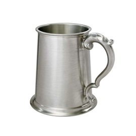 Wentworth Pewter 1 Pint Antique Fancy Handle Tankard