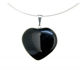 Pendant heart made of obsidian