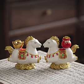 Navishendley Feng Shui Chinese Zodiac Year of the Horse Statue, Lucky Money Attracting Wealth Home Decor Ornament, Fortune Horse with Gold Ingot & Gourd, Office Desktop Decoration (White Yuanbao)