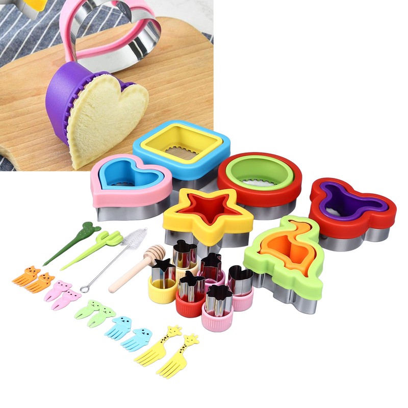 26PCS Sandwich Cutter and Sealer Set Stainless Steel Bread Cookie