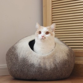 Khore Felt Cat Cave Bed (Large) - 100% Natural Merino Wool Handmade Beds for Indoor Cats and Kittens (White Pebble)