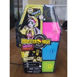 Monster High New! Mattel Monster High Skulltimate Secrets Neon Frights Frankie Stein Doll