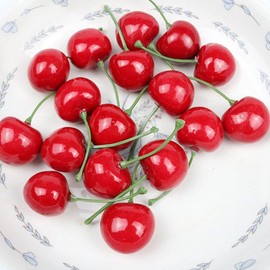 SquarezhenBo 20Pcs Red Artificial Cherries, Fake Cherry Model Lifelike Fruit Cherry Ornament, Fake Cherries,Plastic Cherries, Home Kitchen Party Decoration Desk Ornament Photography Prop Home Décor
