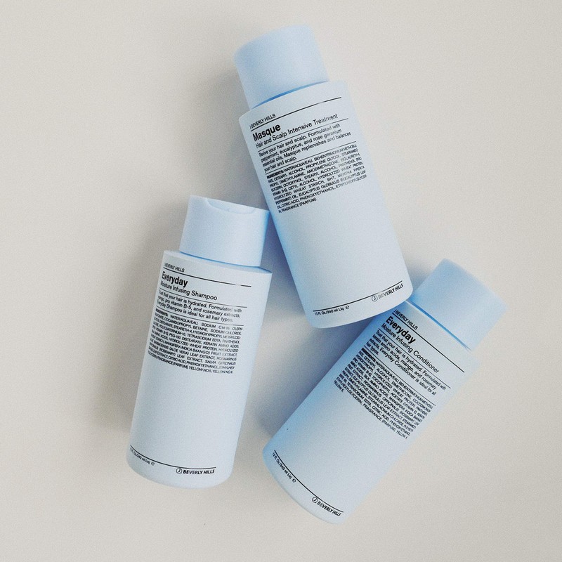 J Beverly Hills Blue Everyday Moisturizing Shampoo with Eucalyptus Oil